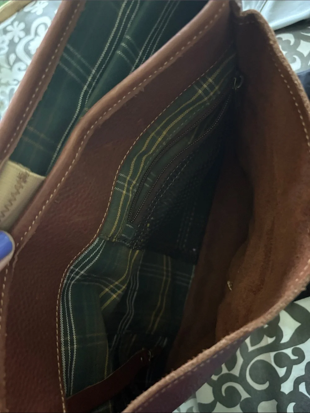 Duluth Trading Genuine Leather Messenger Laptop Briefcase Bag - Brown